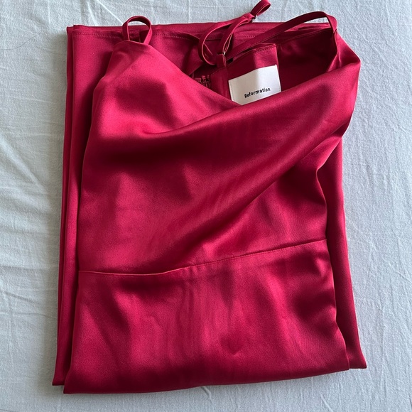 “💖Sale” Frankie Satin Dress — Rubies - Picture 6 of 8